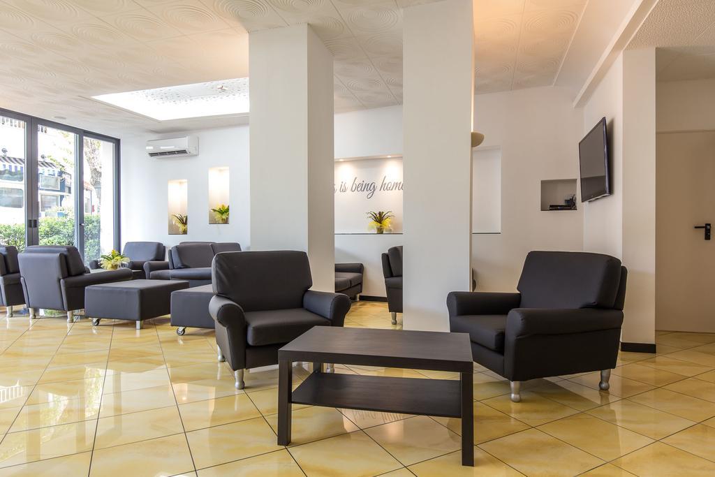 גביצ'ה מארה Hotel Madison מראה חיצוני תמונה