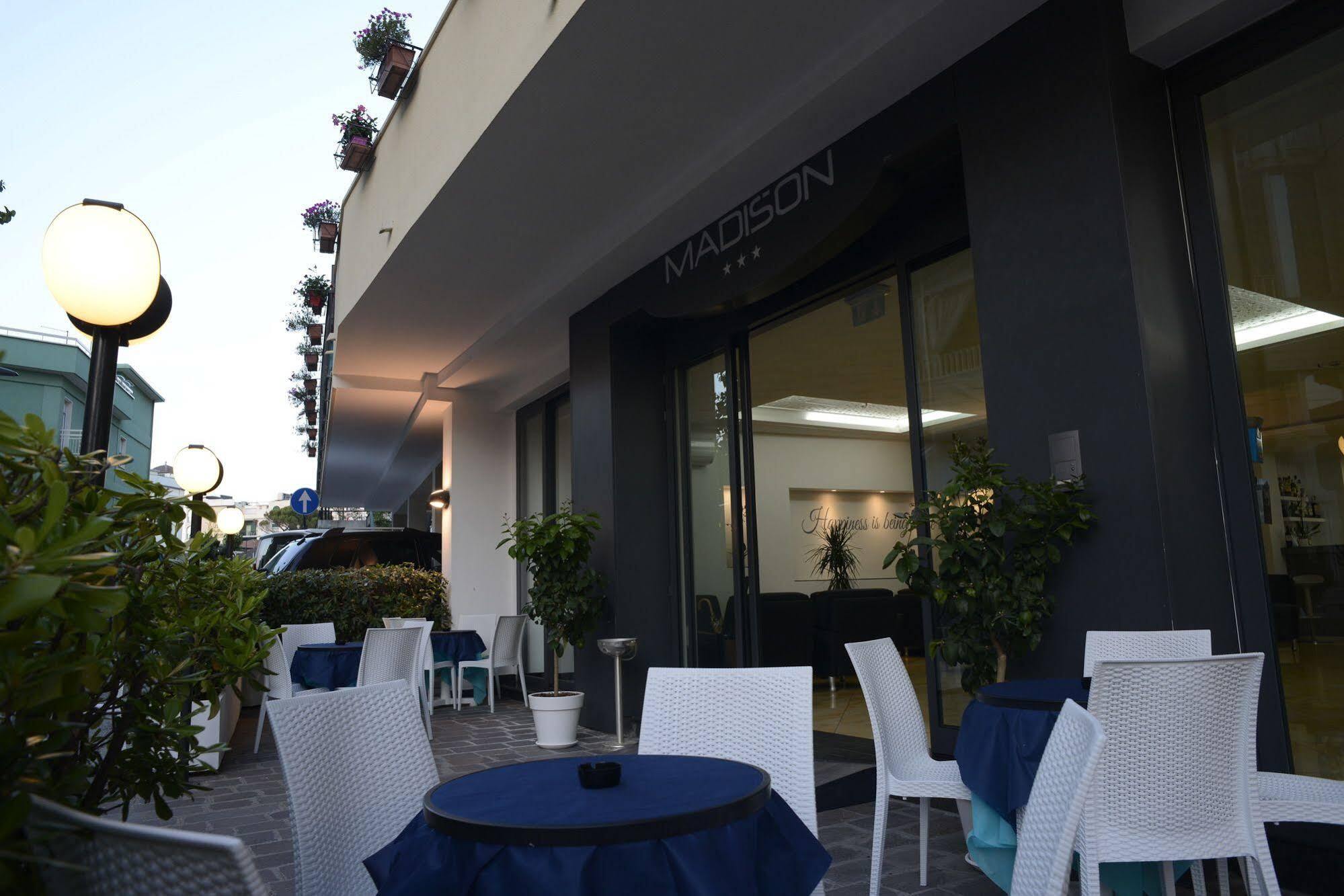 גביצ'ה מארה Hotel Madison מראה חיצוני תמונה