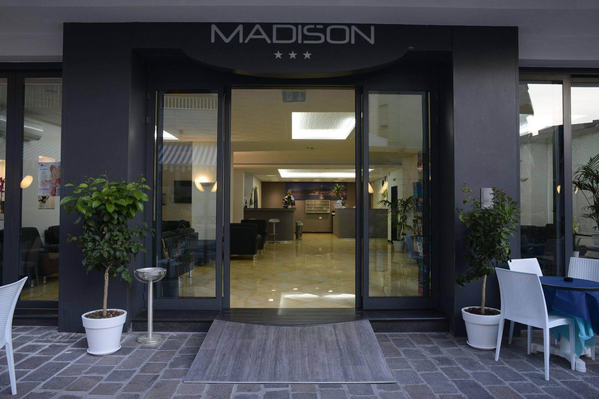 גביצ'ה מארה Hotel Madison מראה חיצוני תמונה