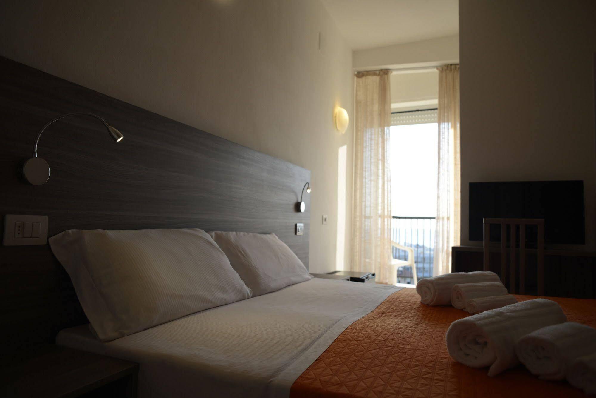גביצ'ה מארה Hotel Madison מראה חיצוני תמונה