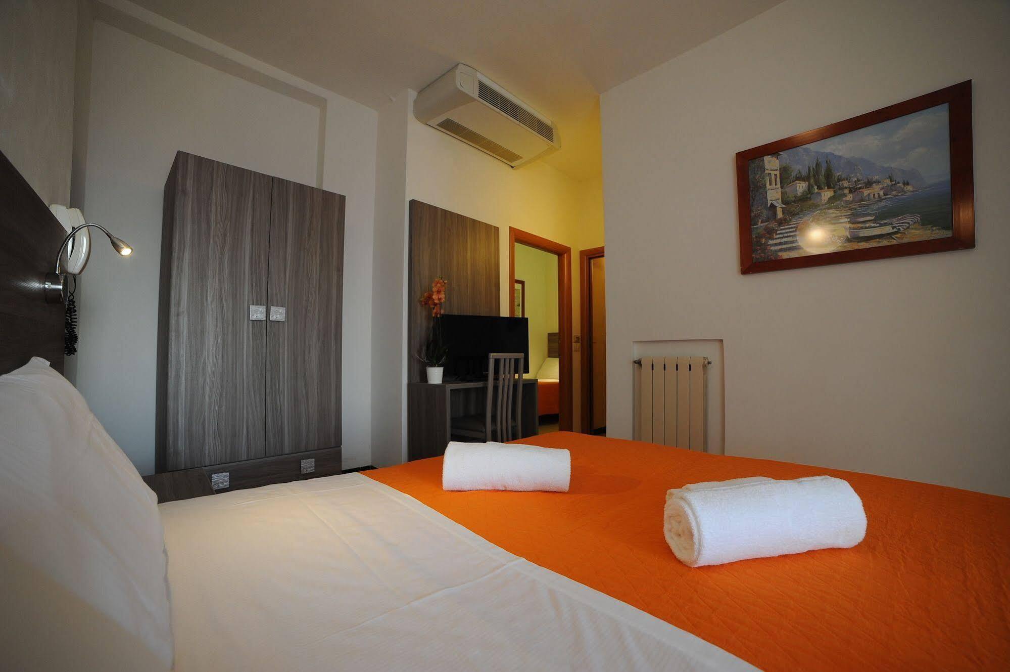 גביצ'ה מארה Hotel Madison מראה חיצוני תמונה